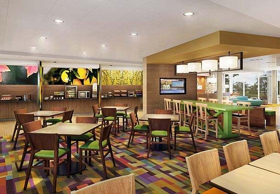 Fairfield Inn & Suites By Marriott Moncton Exterior photo
